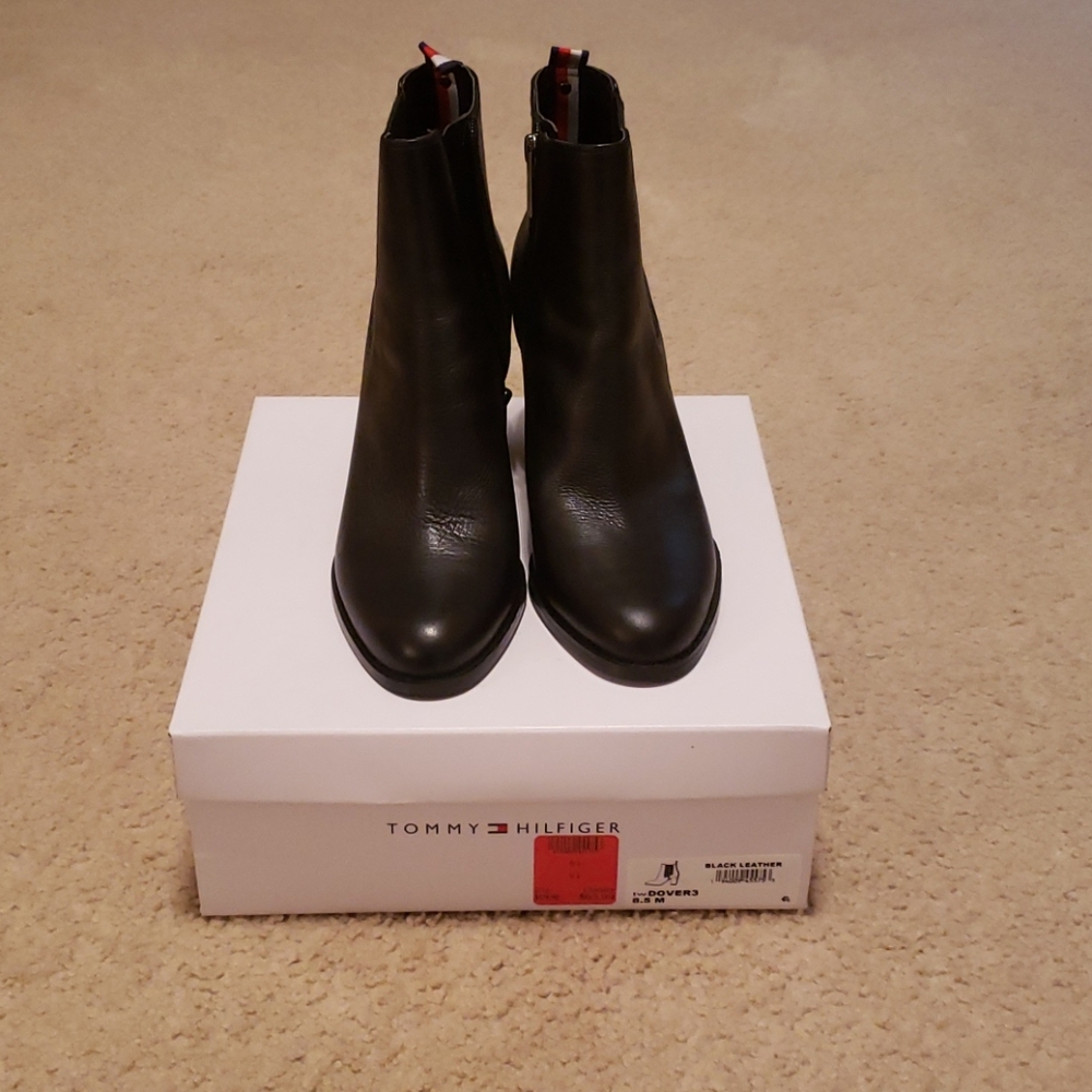 Tommy Hilfiger Leather ankle boots